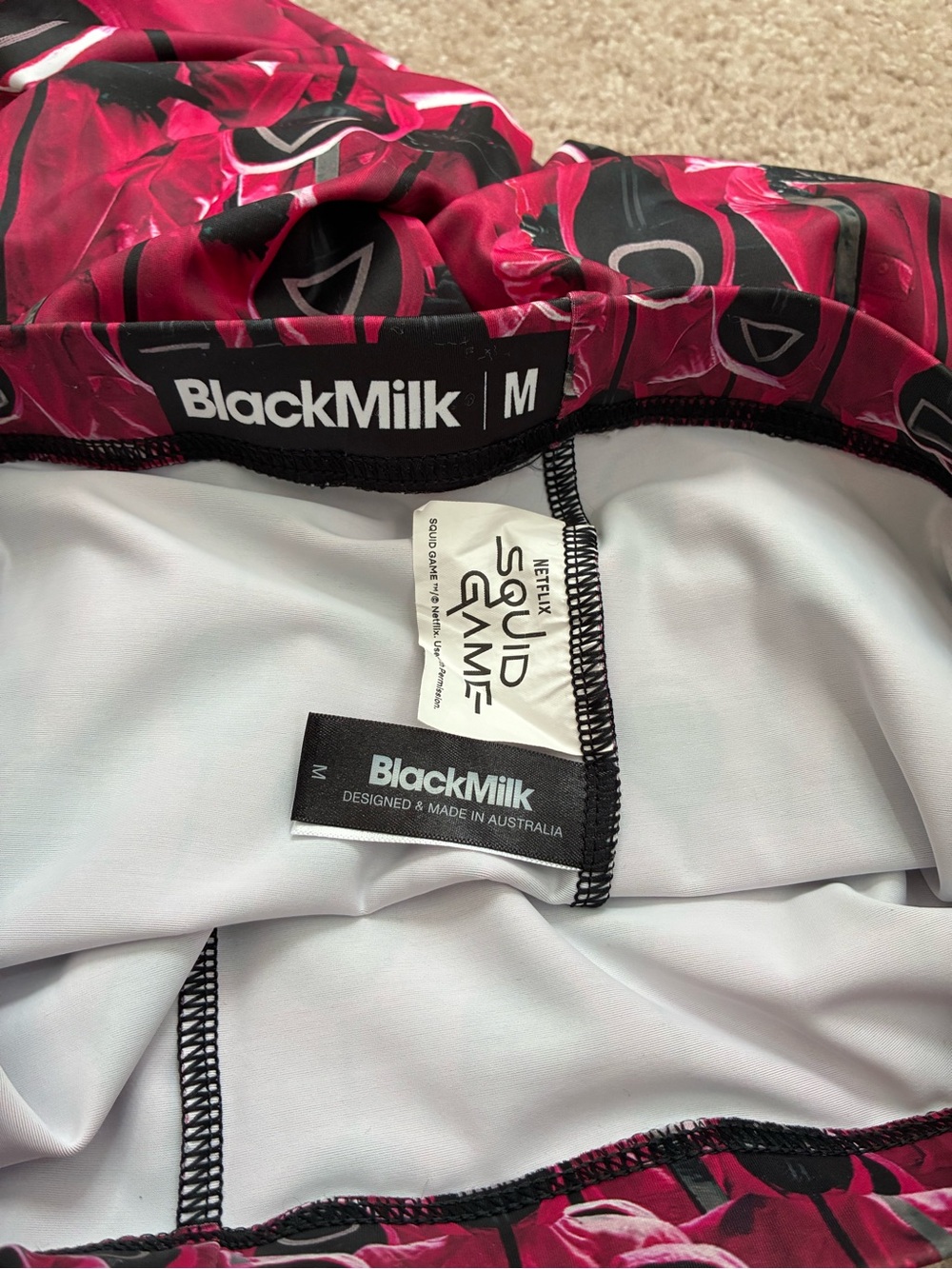 Blackmilk Squid Game leggings - Picture 8 of 9